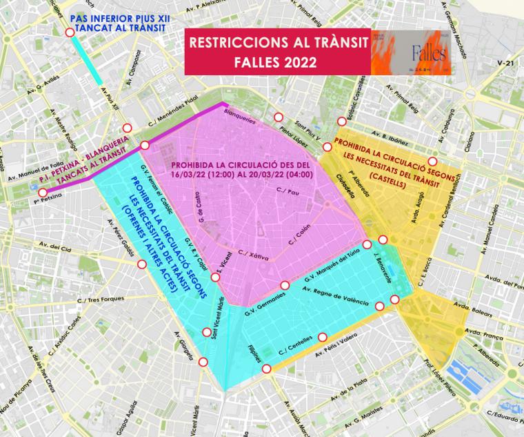 El centro de València está reservado para los peatones durante las fiestas falleras