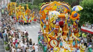 Comienza la venta online de los palcos para la Batalla de Flores