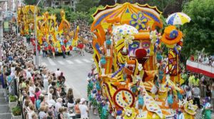 Comienza la venta online de los palcos para la Batalla de Flores