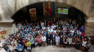 Puig destaca el papel de las becas Ivace para 'fortalecer el pilar internacional' de la economía valenciana