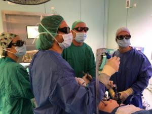 La Fe realiza el primer explante hepático de donante vivo por cirugía mínimamente invasiva en 3D