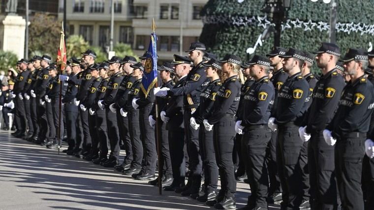 València incorpora 194 nuevos policías a su plantilla local