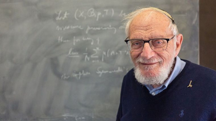 El profesor israelí Hillel Furstenberg ganador del Nobel de... matemáticas