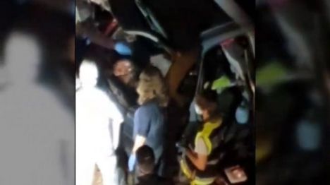 Encuentran el cadáver de una mujer con signos de violencia en el maletero de un coche en València