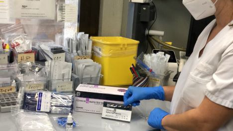Primeros tests de antígenos para diagnosticar la COVID-19 en la Comunitat Valenciana
