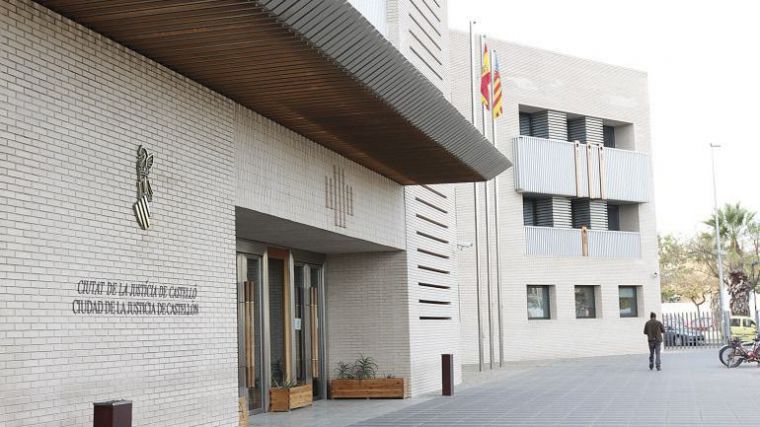 La Audiencia de Castellón condena a 27 años de prisión a un hombre que mató a su expareja con el cable de una plancha