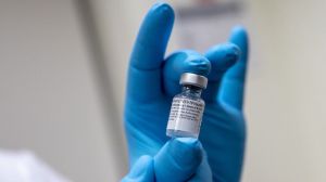 Cerca de 200.000 dosis extra de Pfizer permitirán adelantar la cita de vacunación de los jóvenes