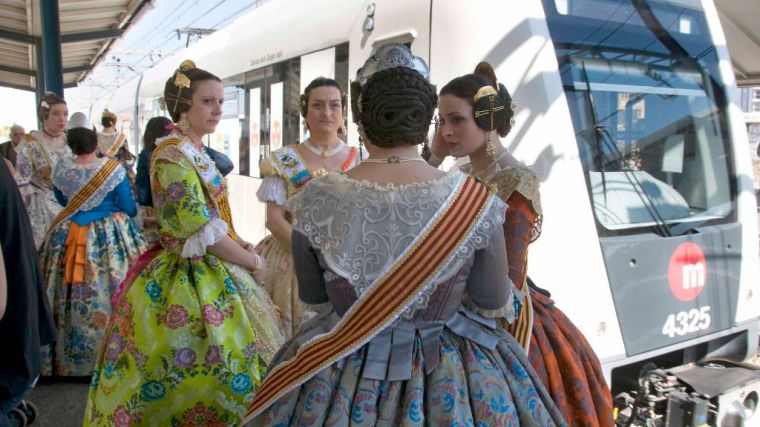 La Generalitat programa refuerzos diurnos de metro para el fin de semana de Fallas