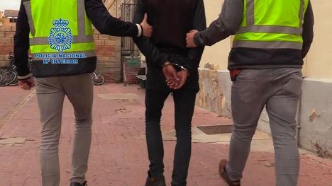 Detenidos en Valencia por la Policía Nacional dos prófugos de la justicia