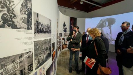 Cerca de 3.000 personas visitan la exposición del 175 aniversario del Teatro Principal de Alicante