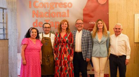 Marco destaca la apuesta por la gastronomía en el I Congreso Nacional de Tapas Ciutat de Castelló