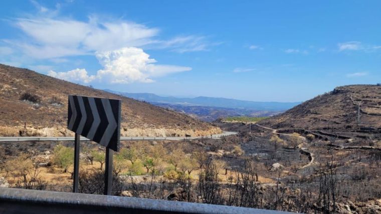 Cerca de un millón de euros para acondicionar las carretas afectadas por los incendios de Bejís y Les Useres