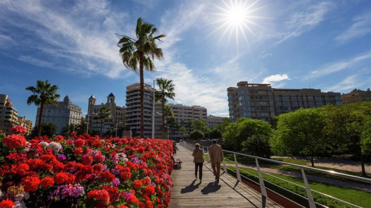 Pautas para la transición de València hacia 'una ciudad más sostenible, saludable, compartida y próspera'