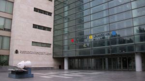 La Audiencia de Valencia condena a seis años y siete meses de prisión a un hombre por violar y golpear a su pareja sentimental