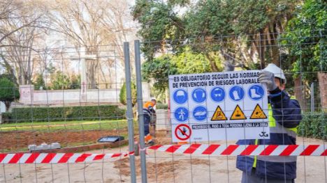 Castelló inicia los trabajos para la retirada del monumento a los Caídos del parque Ribalta