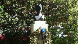 València rinde homenaje a Nino Bravo en el 50 aniversario de su muerte