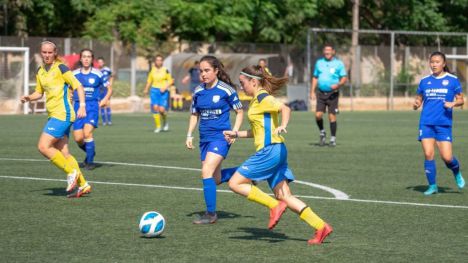 Más de 700 jugadoras participan en los 92 partidos de fútbol base femenino del torneo internacional València Cup Girls