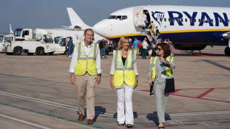 Pradas: 'La Generalitat trabajará para que el Aeropuerto de Castellón sea una referencia'