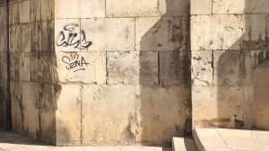 València contrata un servicio especial de limpieza de grafitis en monumentos históricos
