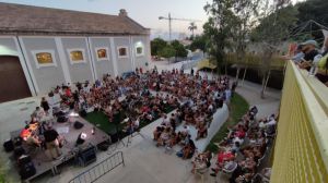 Más de 2.500 personas han asistido a los ciclos de cine, música y 'La Noche en Blanco' de Alicante