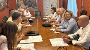 Alicante refuerza los autobuses, seguridad y limpieza del Cementerio por Todos los Santos