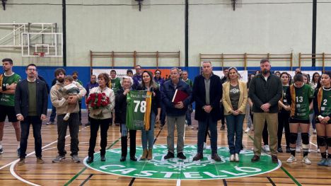 Homenaje al fundador y presidente del Club Balonmano Castellón