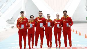 España exhibe su potencial en el relevo mixto de marcha en Valencia