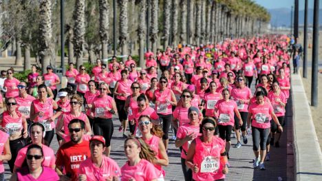 Más de 8.000 corredoras se unirán el 14 de abril a la Marea Rosa de la Carrera de la Mujer de València