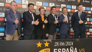 'La Familia' visita Alicante 17 años después para un amistoso contra República Dominicana