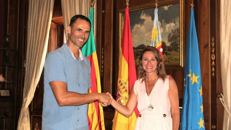 Begoña Carrasco: 'Castellón tendrá una pista de vóley playa con el nombre de Pablo Herrera'