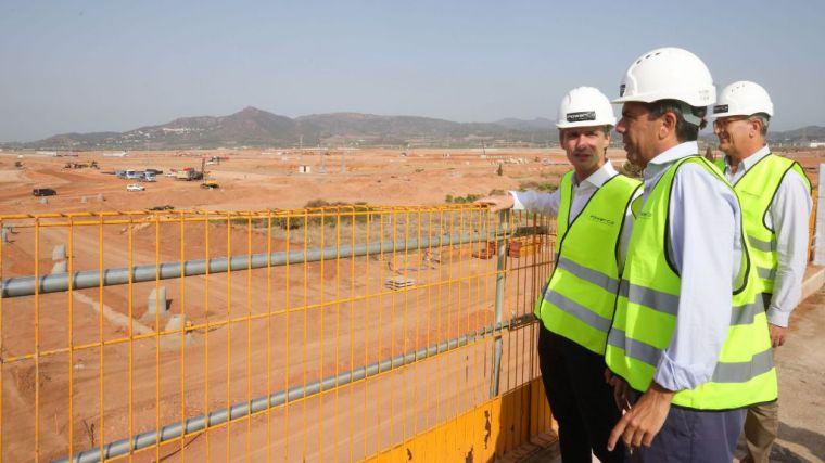 Mazón: 'Avanzamos con paso firme en la gigafactoría de Sagunto'