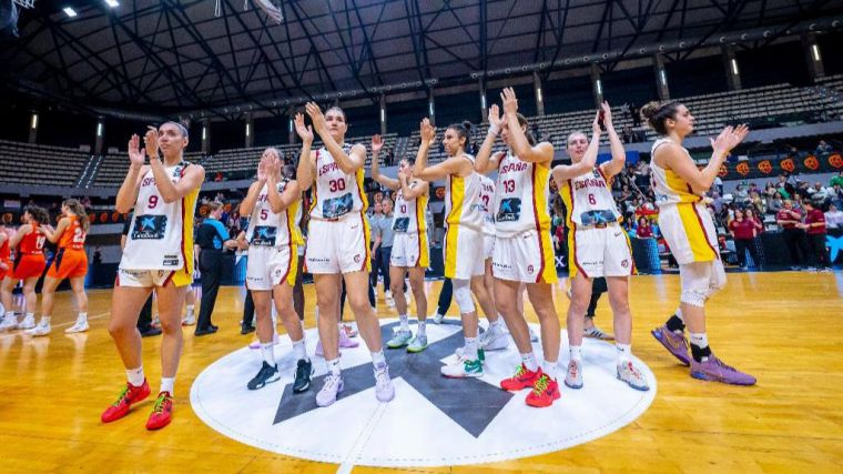 Selección Femenina de Baloncesto: Una victoria necesaria en un contexto difícil en Castellón