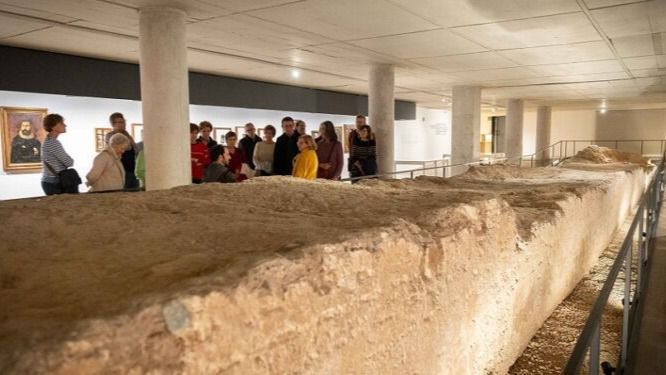Descubre la muralla medieval de València en visitas guiadas del IVAM