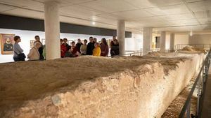Descubre la muralla medieval de València en visitas guiadas del IVAM