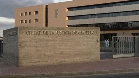 Mujer condenada a dos años de prisión por agredir a su expareja con un cúter en Castellón