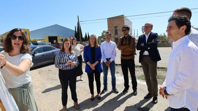 Llíria comienza la reparación de la carretera a Vilamarxant con apoyo provincial