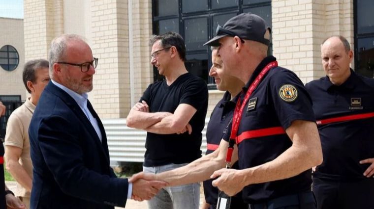 La Diputació de València añadirá 100 nuevos bomberos antes del verano