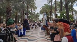 Alicante conmemora el 9 de octubre con música y danzas populares