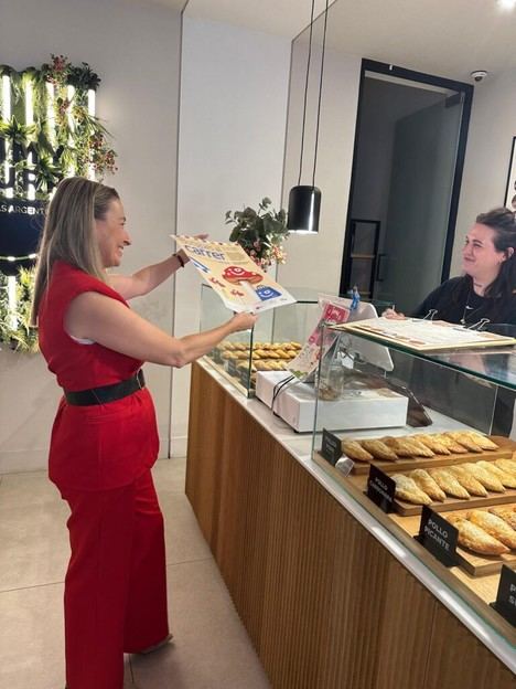 Alicante celebra la XVII edición de 'Botigues al Carrer' con más de 70 comercios y actividades