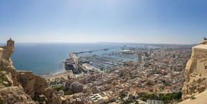 Alicante promueve la revitalización cultural y económica del puerto