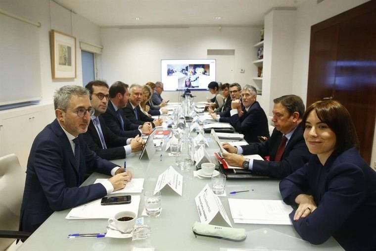 Torres lidera reunión interministerial para abordar medidas por la DANA