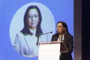 Llanos Massó clausura la presentación del Anuario Económico de Castellón Plaza