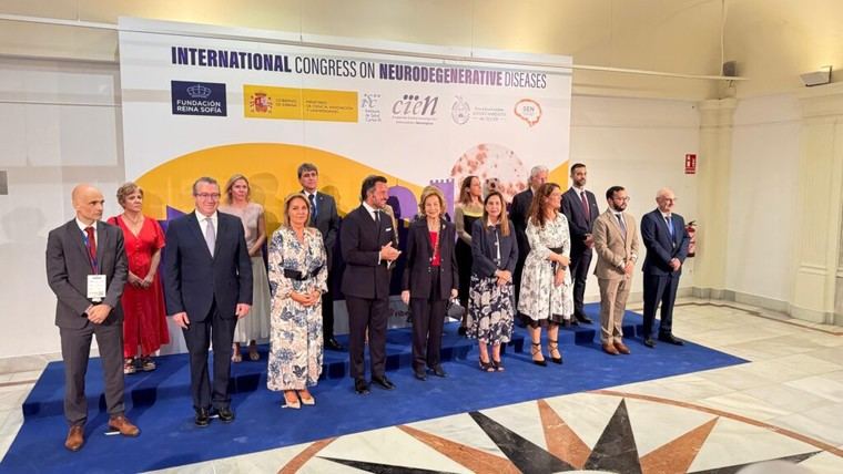 Camarero resalta el papel crucial de la ciencia en el apoyo a familias con enfermedades neurodegenerativas