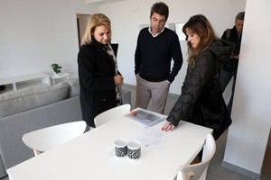 Entregan 21 viviendas a familias afectadas por la riada en València