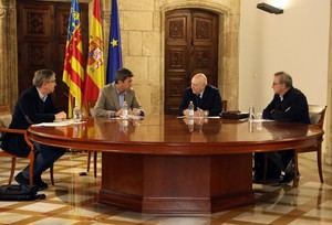 Mazón anuncia la entrega de 3.000 euros a más de 13.300 autónomos afectados por inundaciones