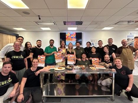 Catorce locales de Alicante compiten por la mejor croqueta en el festival 'Alacroqueta'