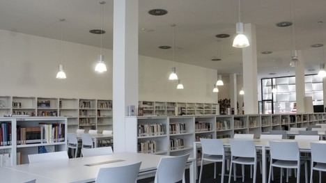 15.000 personas utilizan bibliotecas de València abiertas 24 horas durante exámenes