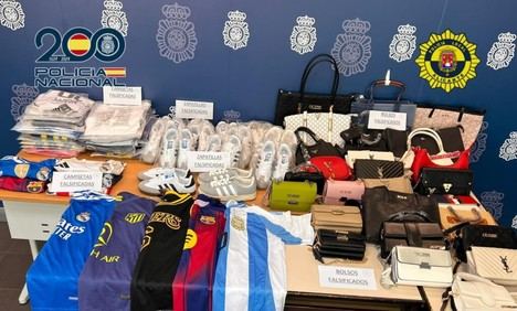 Desmantelan red de distribución de ropa falsificada en Alicante