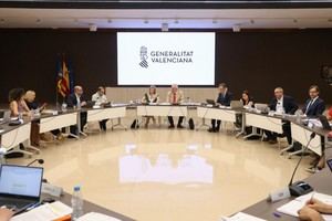 Acuerdos en educación mejoran condiciones laborales de docentes en Valencia