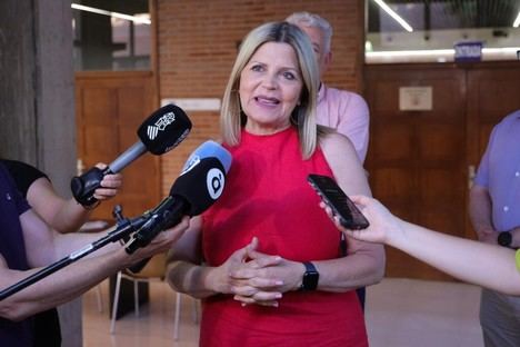 La Generalitat y sindicatos avanzan en mejoras educativas clave